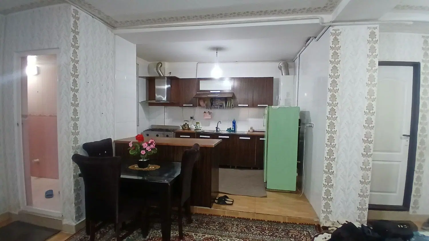 آپارتمان هفتاد متری