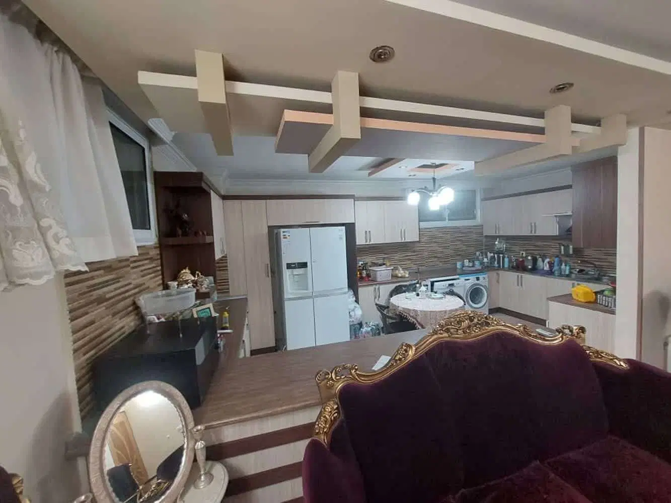 فروش آپارتمان _ سه طرف نور _ سه خوابه