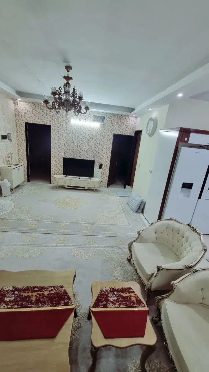 آپارتمان ۹۰ متری سردونبش