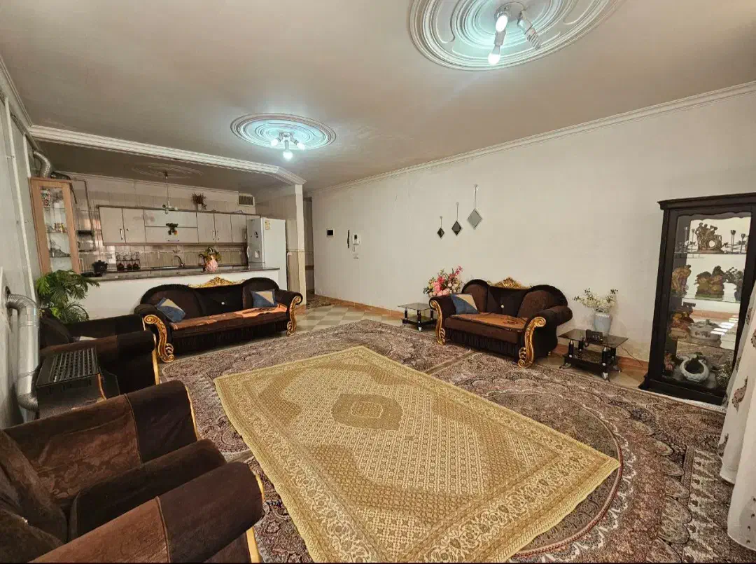 سوئیت‌ تمیز نزدیک تاناکورا و بازارچه ها و مرکز‌شهر