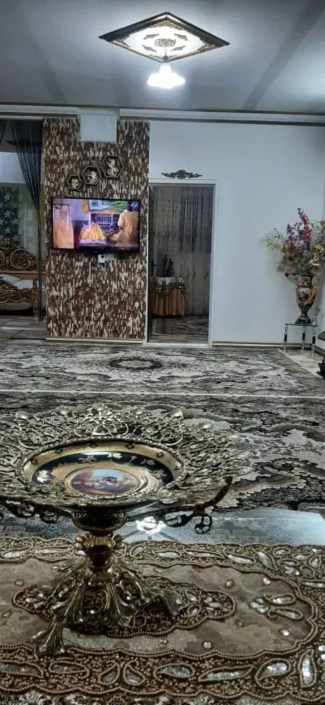 یک واحد آپارتمان طبقه ی پنجـم دو خـواب