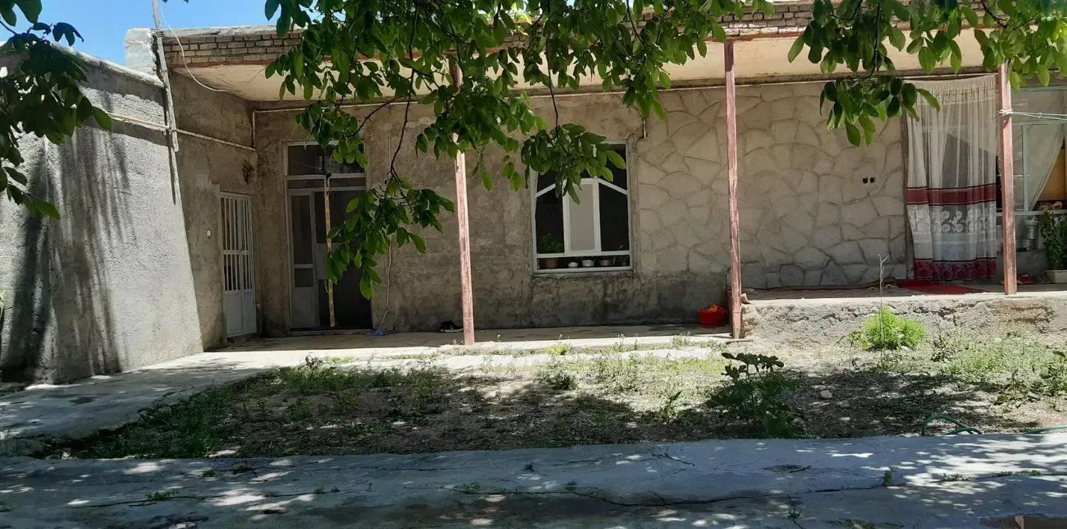 خونه ویلایی چغاخور فروش توافقی است
