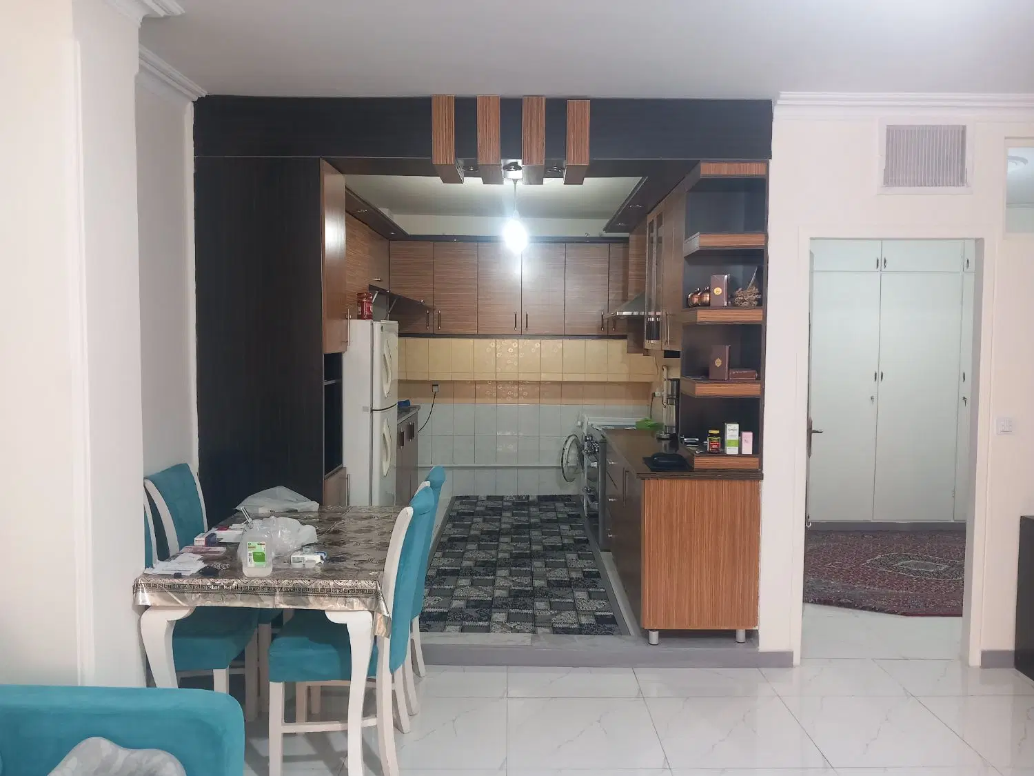 ۷۳متری،هشتم شرقی،پارکینگ سندی،کل پنج و نهصدوچهل