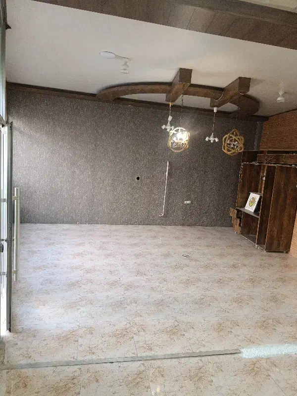 مغازه تجاری بهتری موقعیت سردشت
