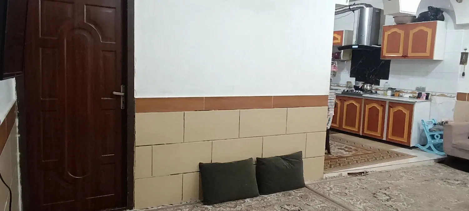 خونه آپارتمان همکف فاضل اباد ازادشهر