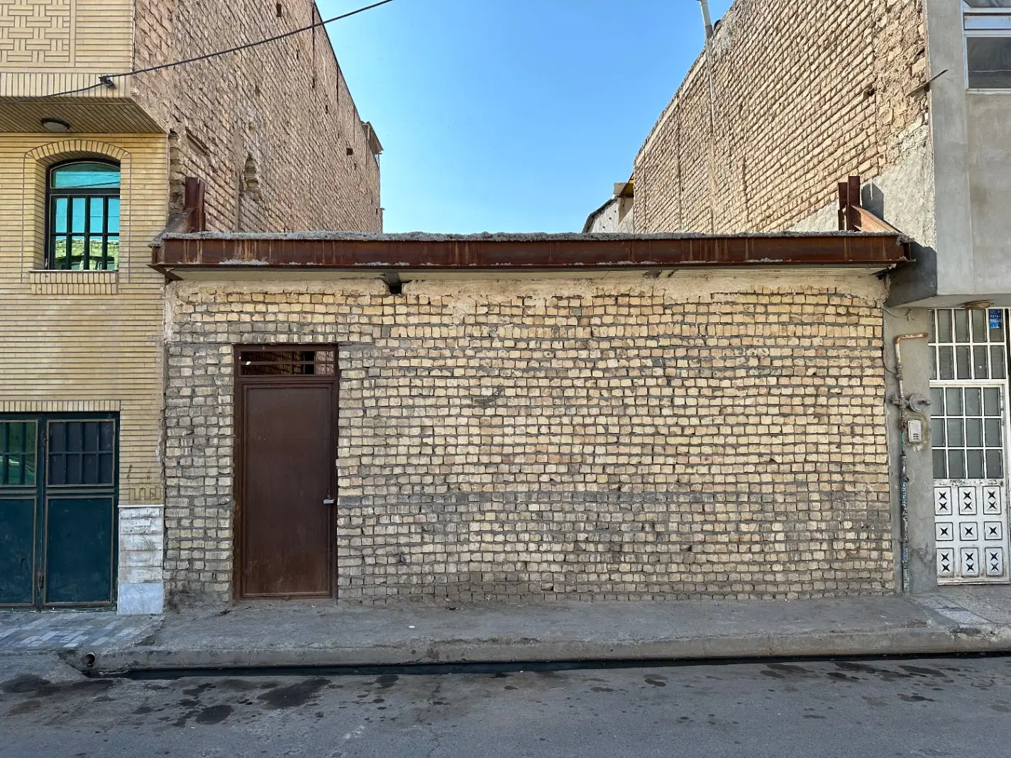 147 متر مربع زمین بوستان نرگس