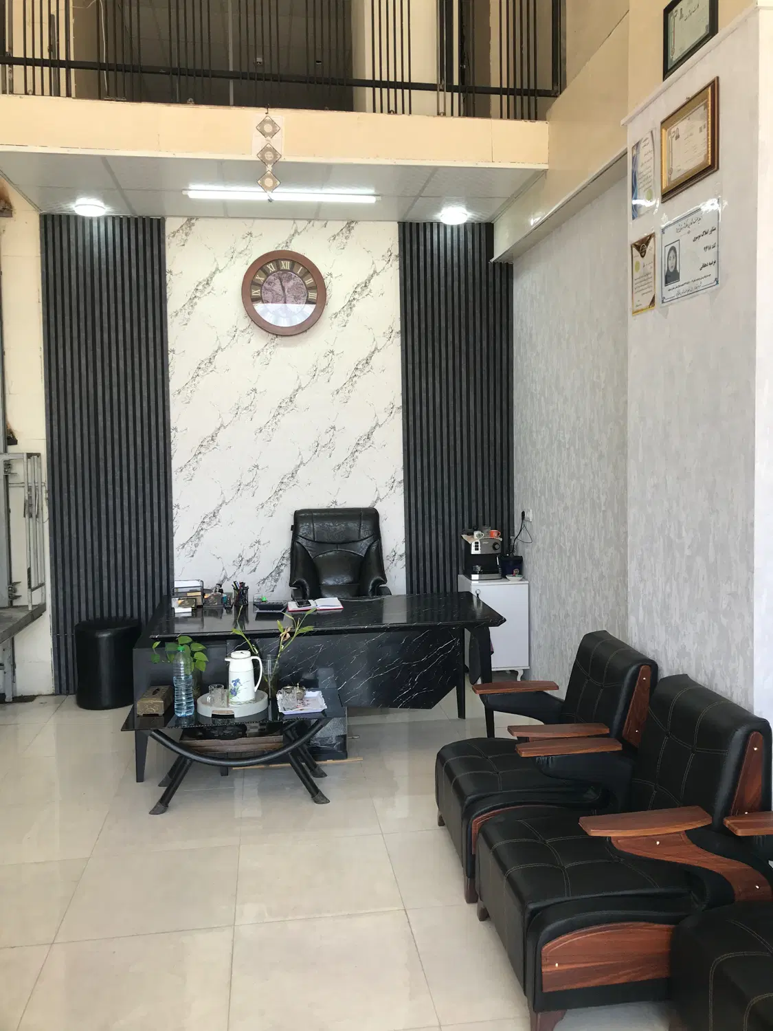 اجاره تجاری بر شهید اوجی