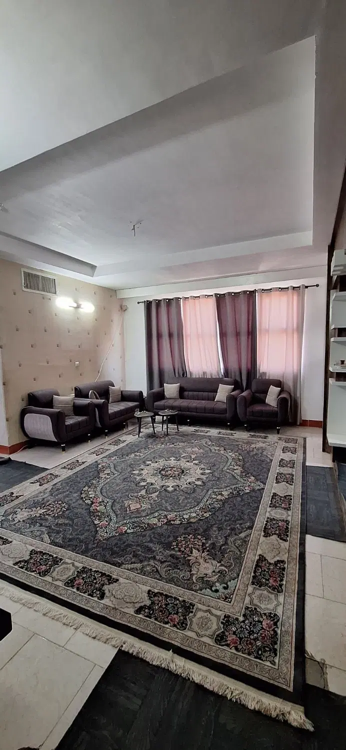 واحد ۸۳ متری پردیسان