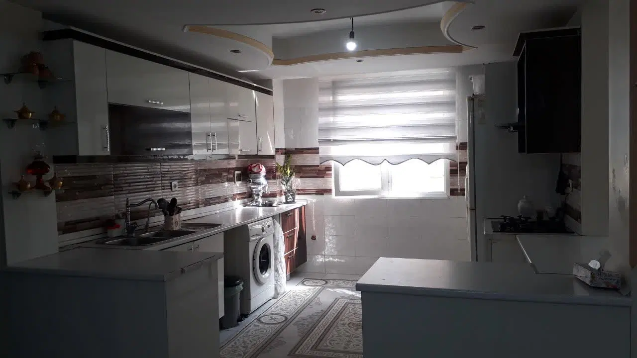 فروش یک واحد آپارتمان مسکونی ۱۲۲