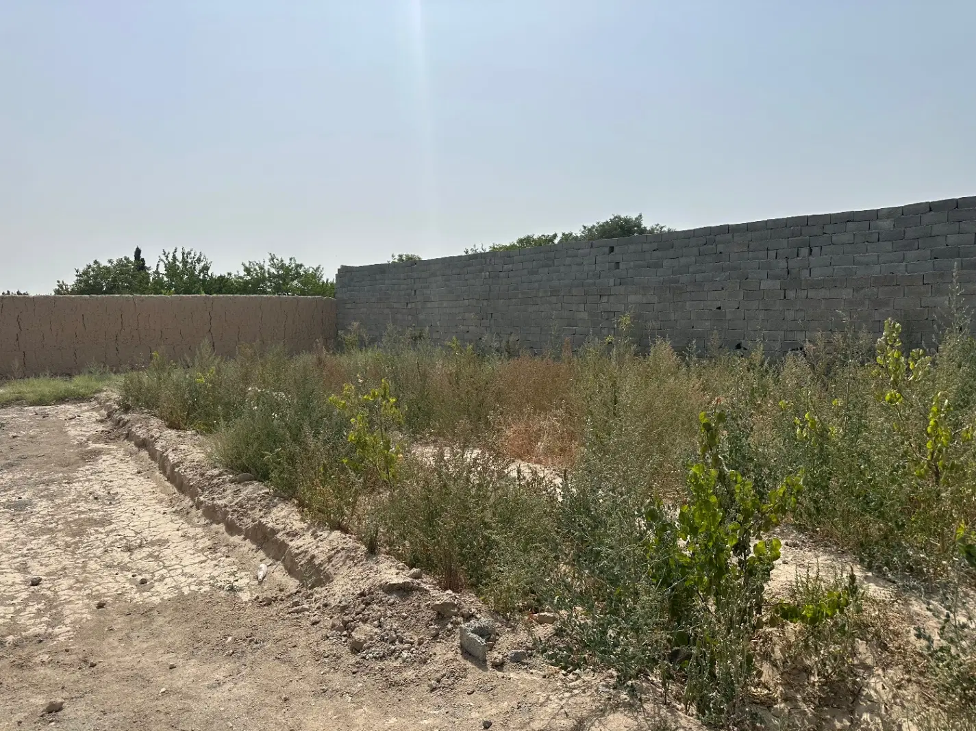 چهار دیواری ۳۵۰متری شهریار دهشاد