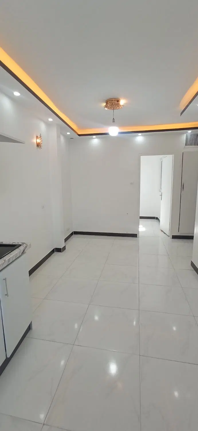 طبقه اول‌ _ یکخوابه  _  مخصوص سخت پسند ها