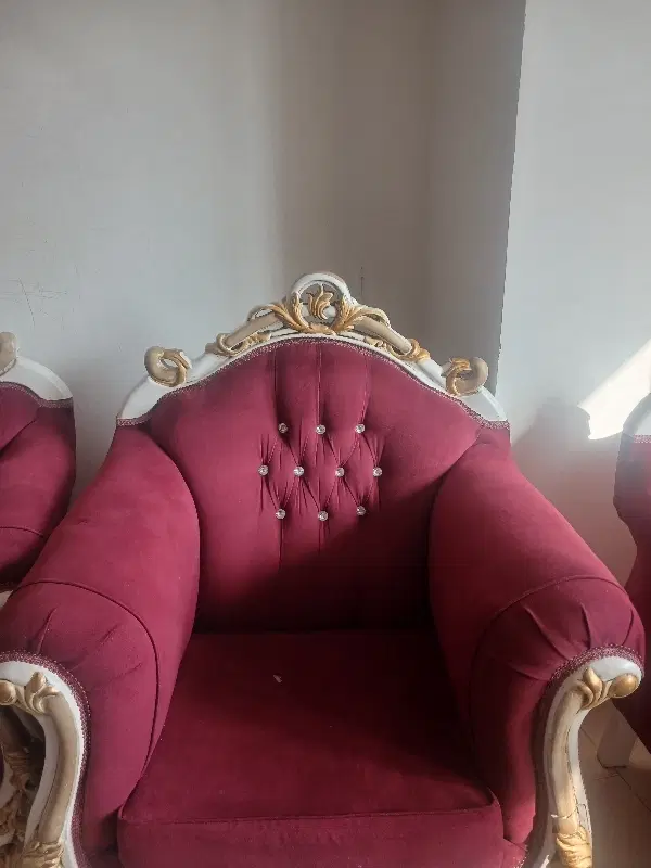 اجاره واحد۸۰متری