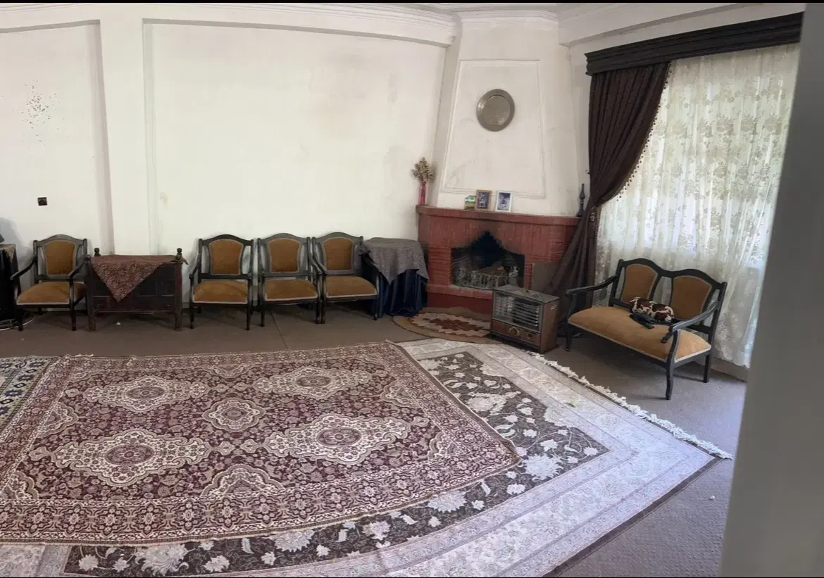 خانه در پلور لب رودخانه
