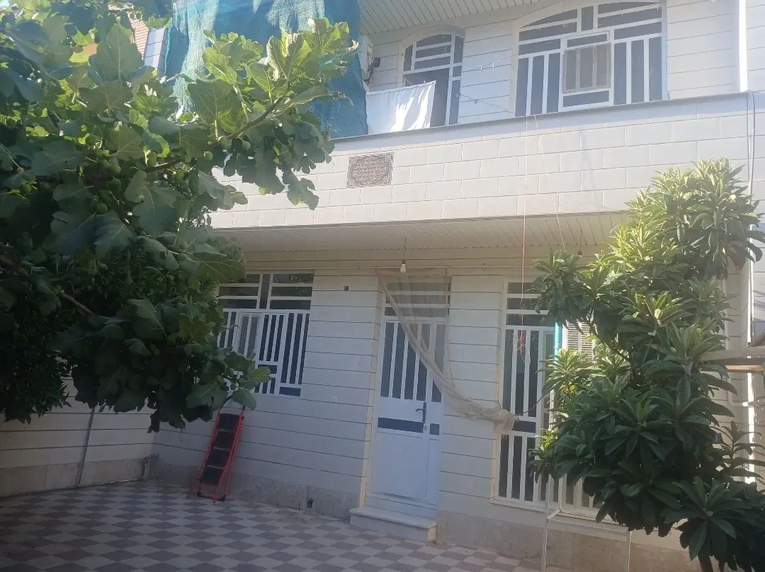 رهن یک واحد مسکونی حیاط دار