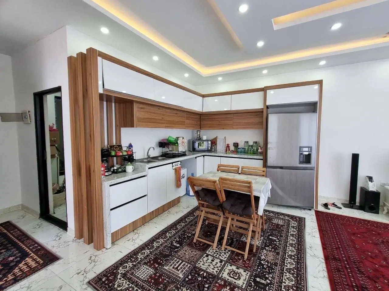 فروش واحد مسکونی جام جم