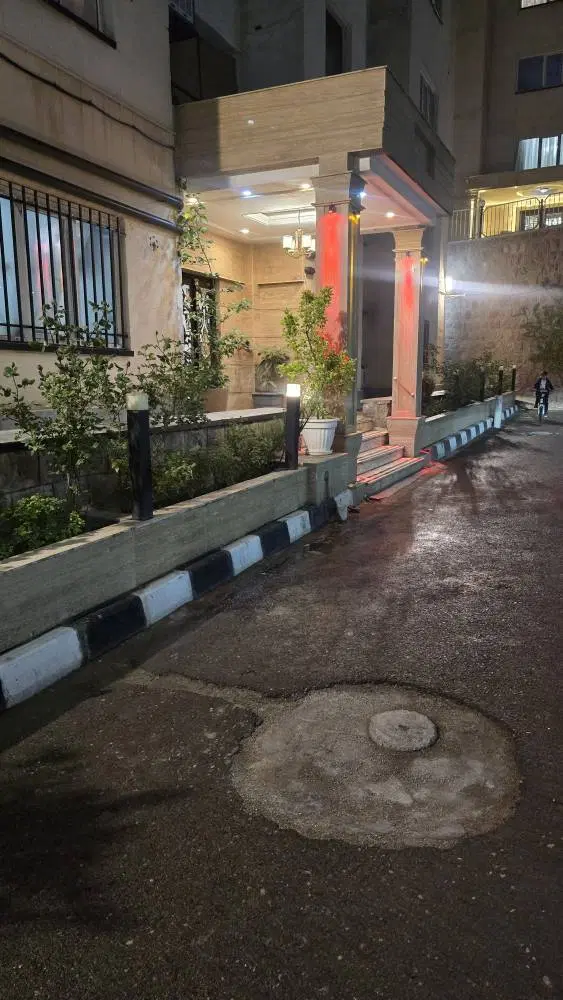92 متری فاز پنج جنوبی