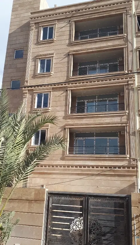 111متری