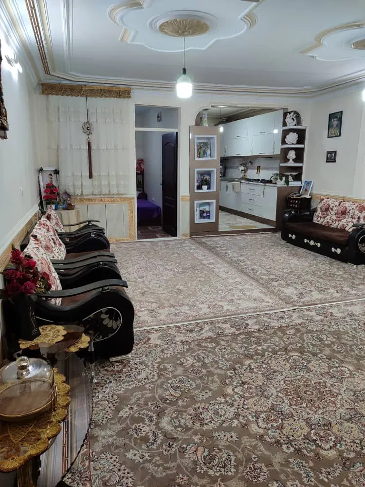 خانه فروشی دوطبقه ونیم ویره(بهاران)۲۲۰ متربنا