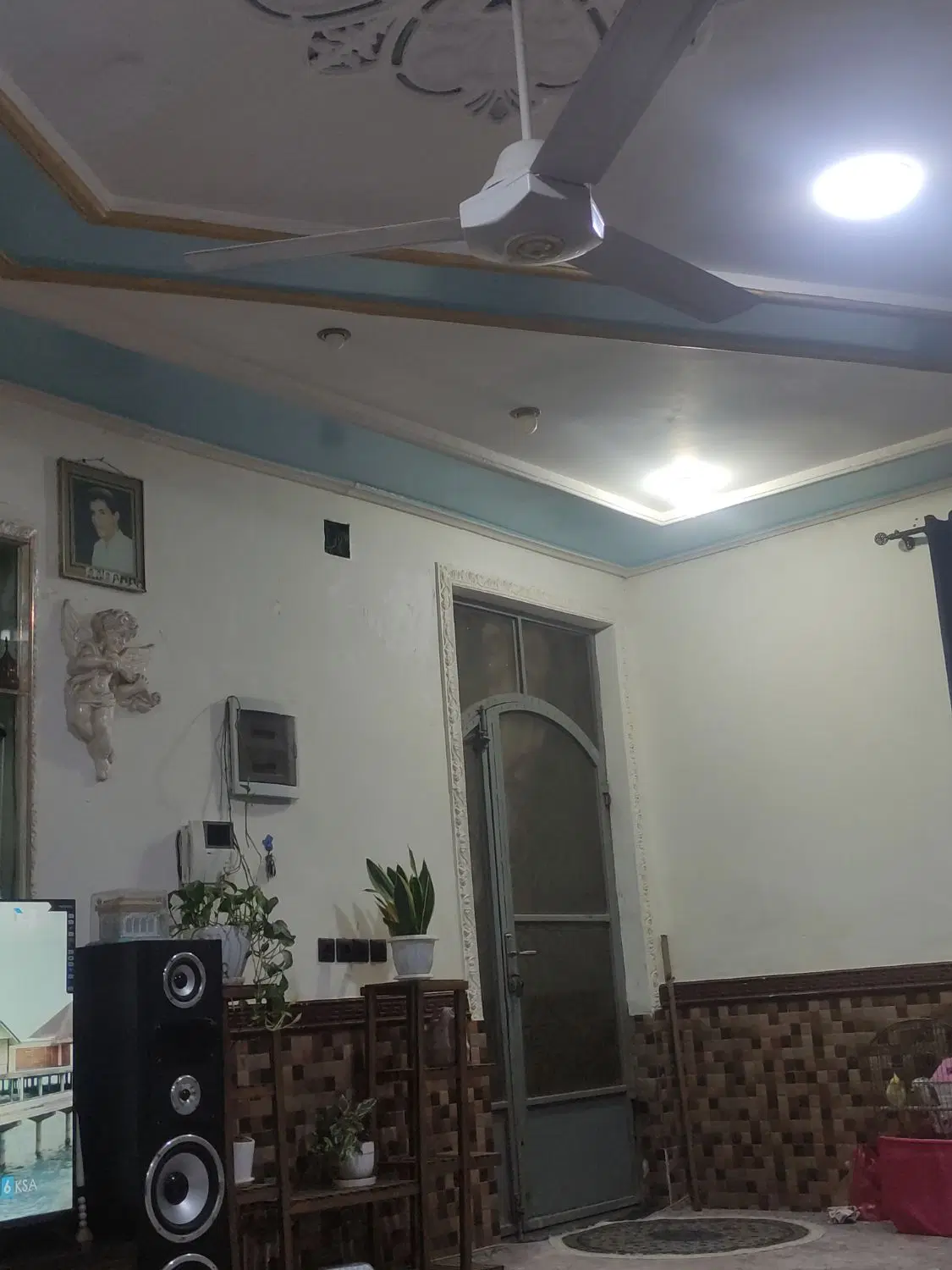 خانه واقع درصنگورهلال37