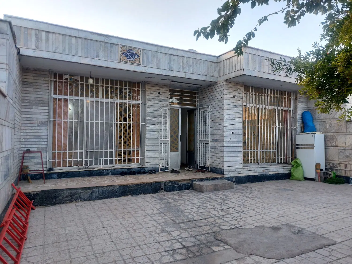 ویلایی ۴خواب و مناسب ساخت و ساز