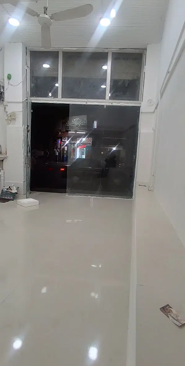 اجاره مغازه بر اصلی ۷۲ تن