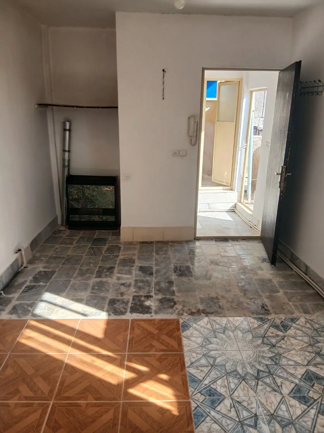 یک باب سویت سی متری با ده متر انباری