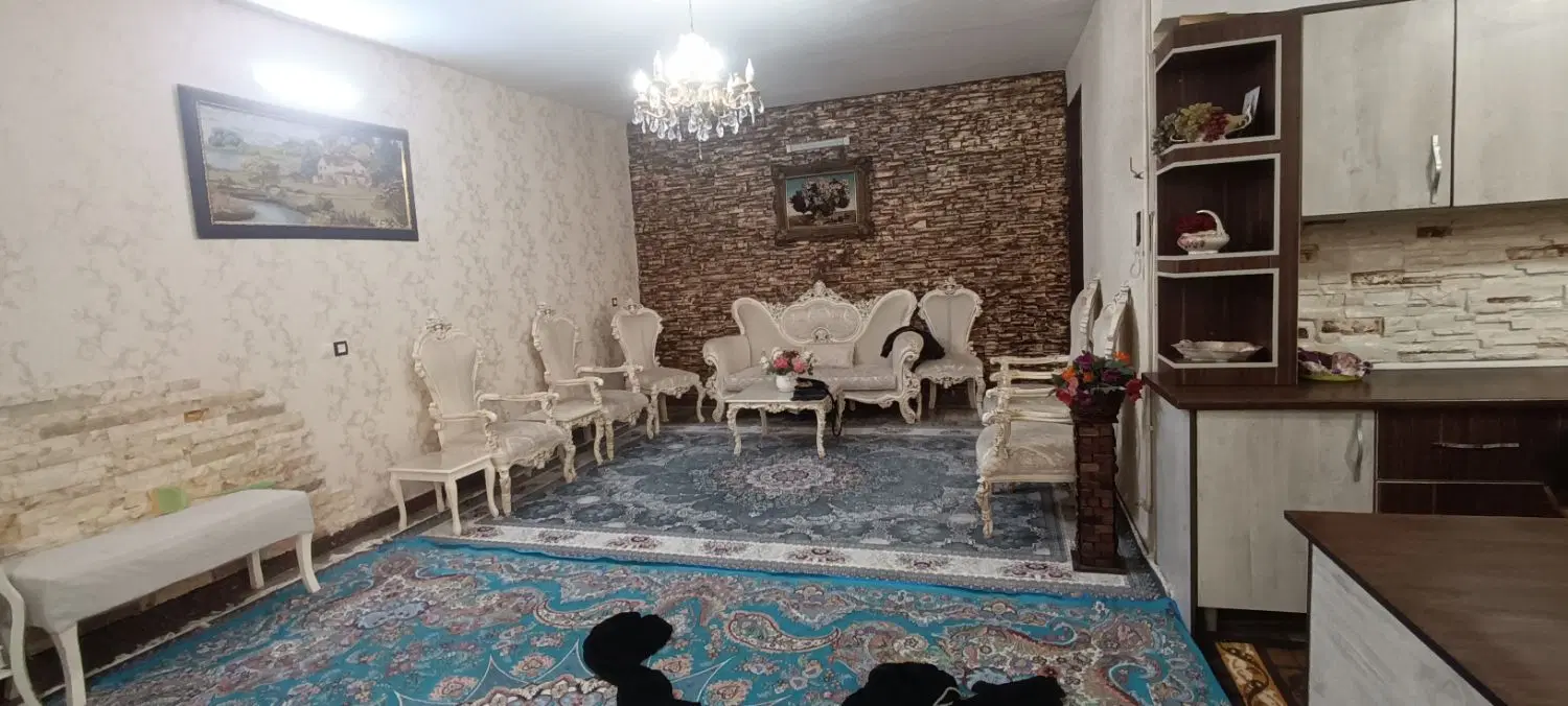 خانه ویلایی ۱۰۶متری ۲خواب  (سند تکبرگ )