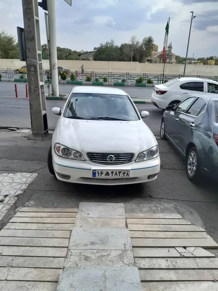 ۱۰۰ متر انباری