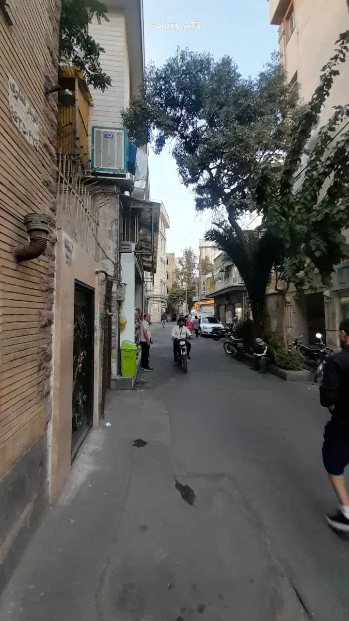 فروش مغازه ۱۳ متری