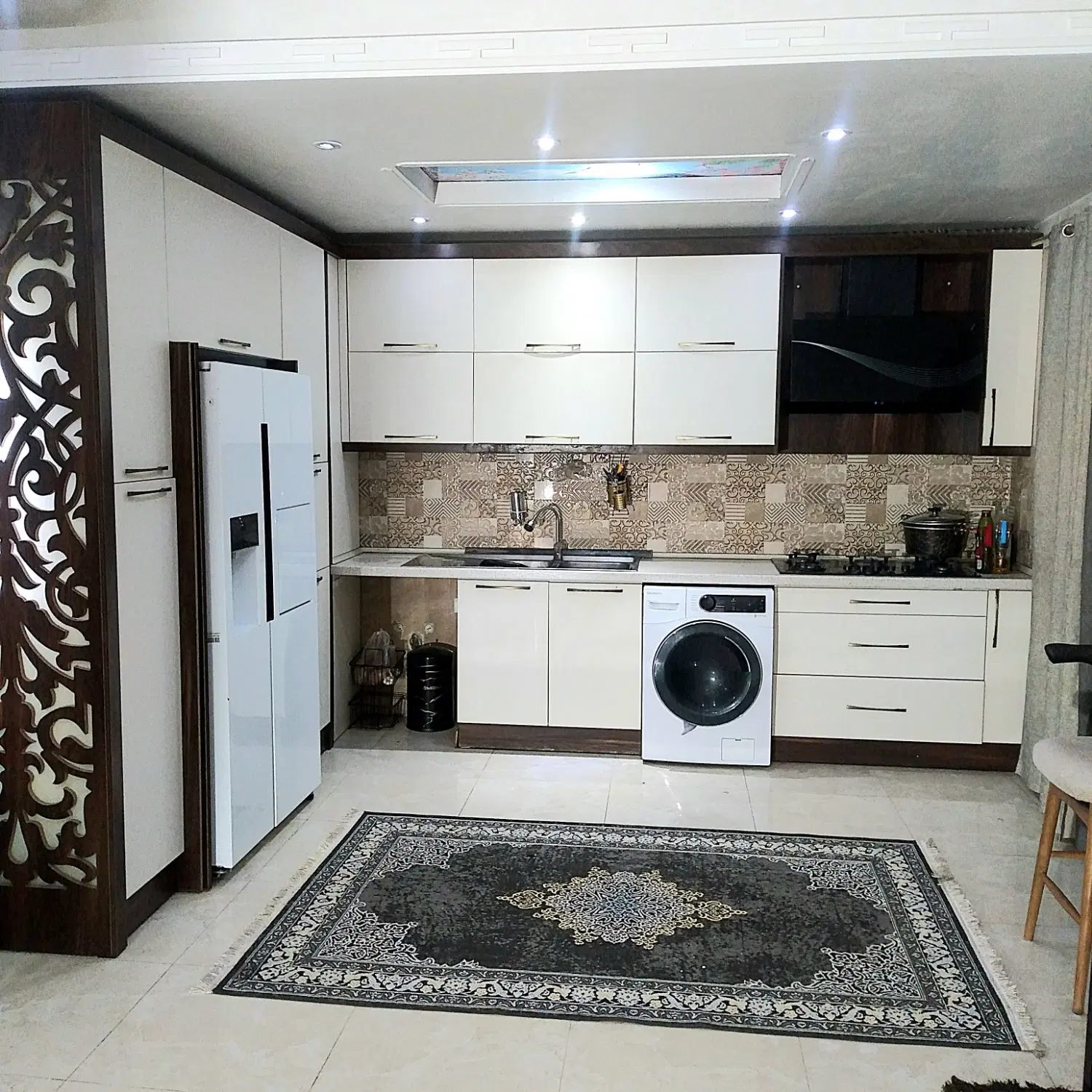 ۱۱۰متر دوخواب تک‌واحدی،پارکینگ و انباری