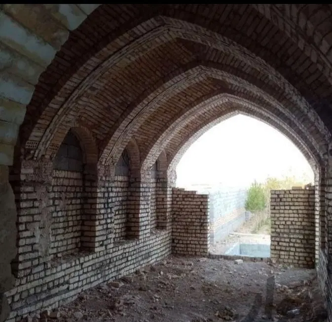 باغ ۷۰۰مترباپروانه ساخت ومجوز کارگاه