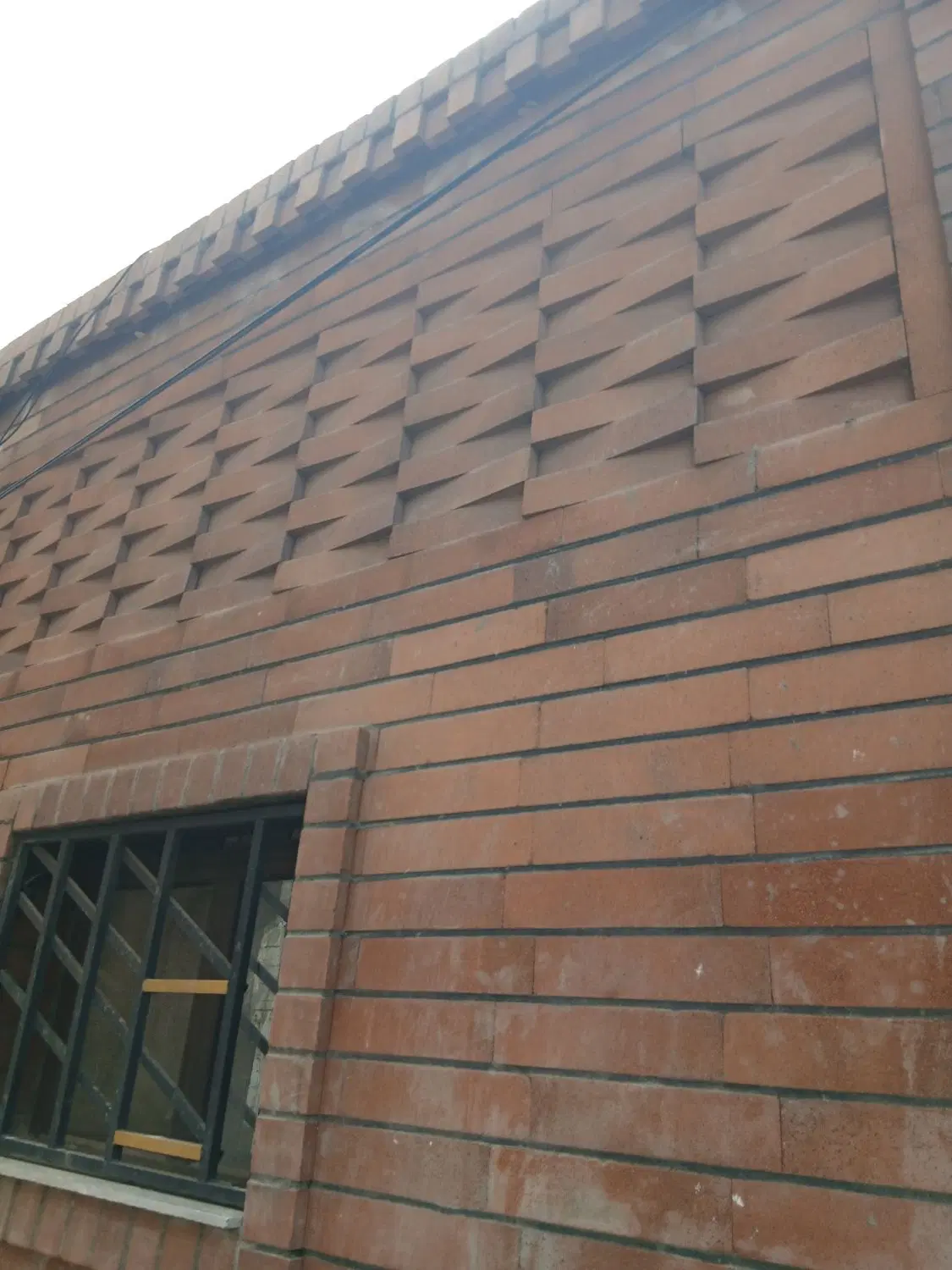 فروش حیاط مسکونی بر خیابان رضانژاد ۱۱۰متر
