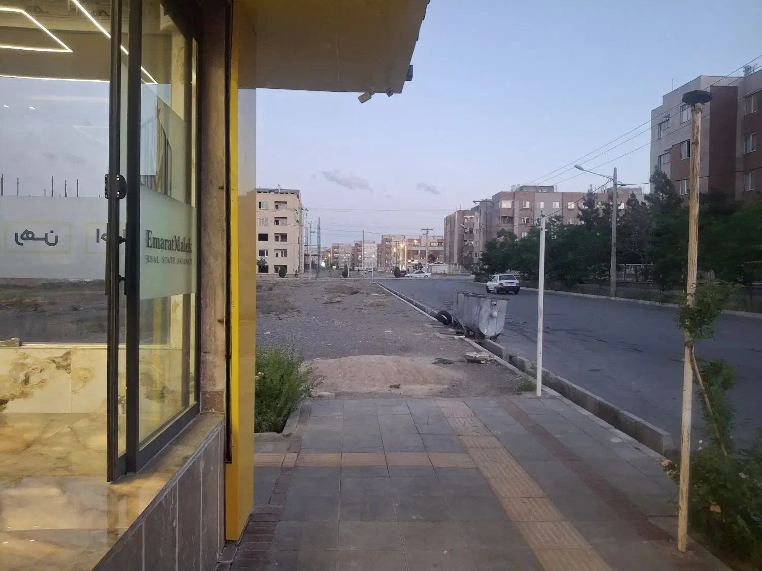 فروش تجاری جمهوری گلبهار