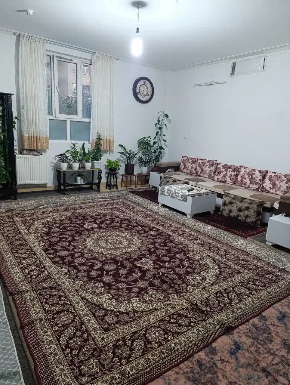 واحد ۸۵متری _ دوخواب _ استقلال