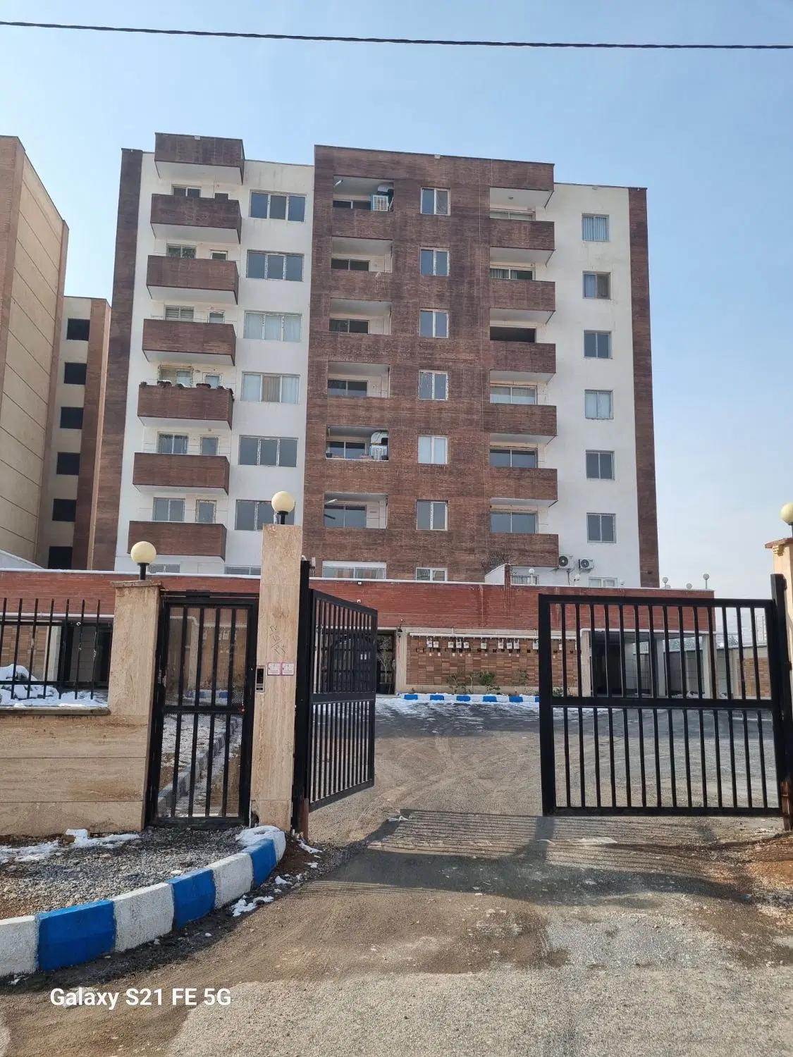 فروش اپارتمان بلوک ۳۳ C7