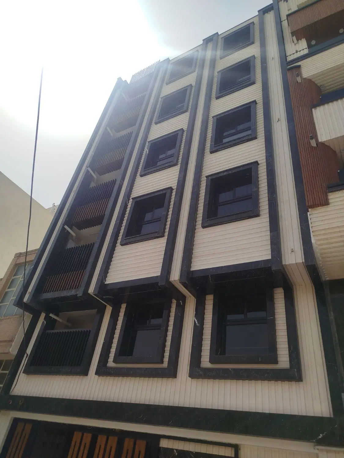 دفتر کار۵۰متری فلت خاقانی