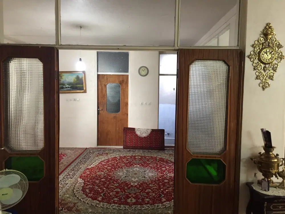 فروش خانه ۲۴۰متری