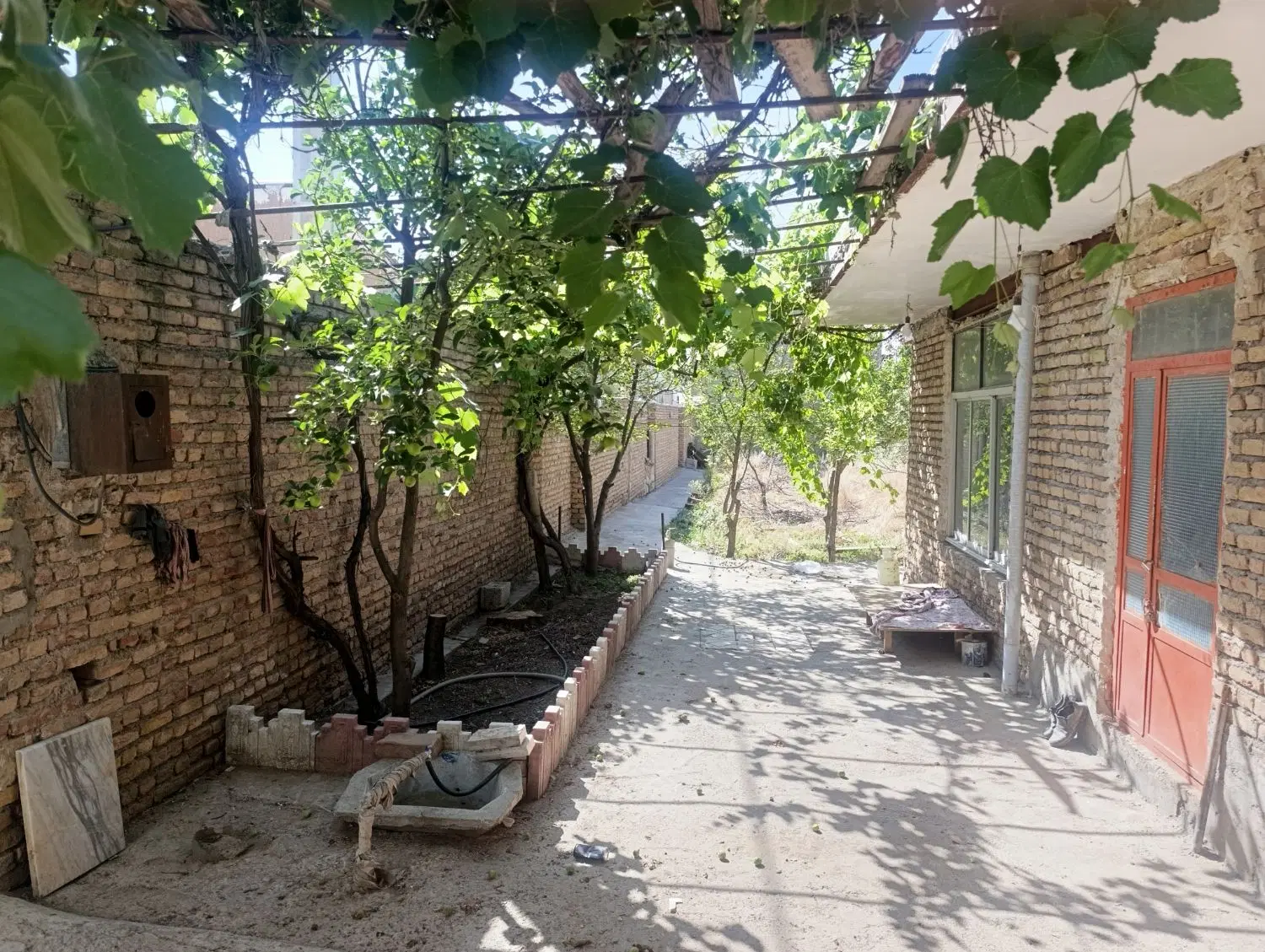 خانه باغ آرپادرسی