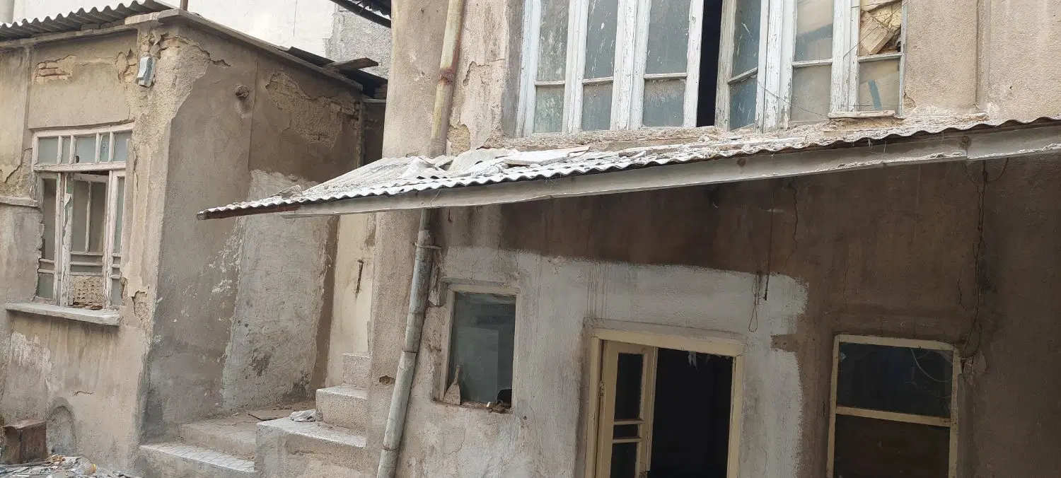 ۱۳۴_۵پشت قواره کلنگی خواجه نظام الملک موتق
