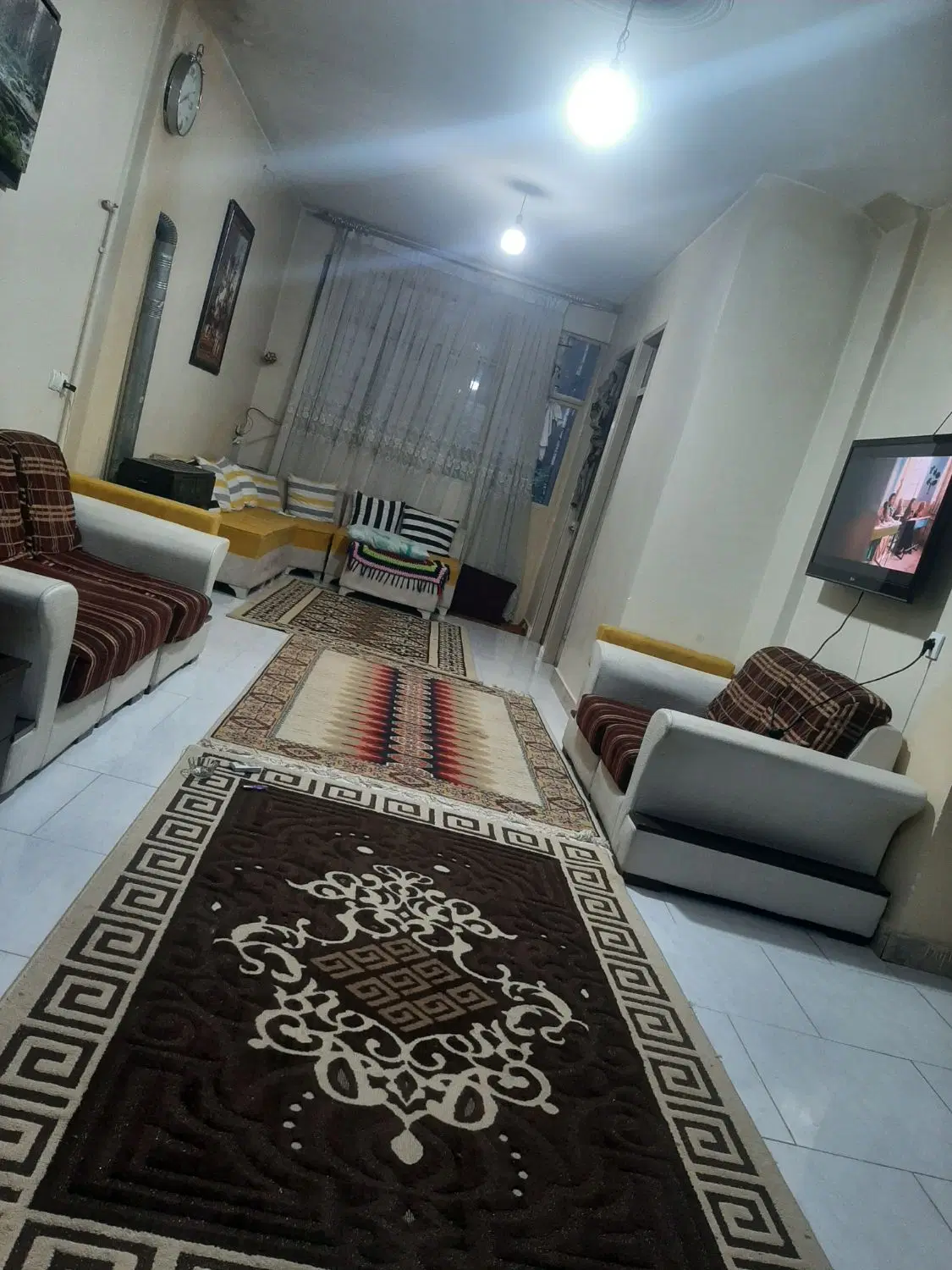 ۱۲۰ متری طبقه اول روی همکف