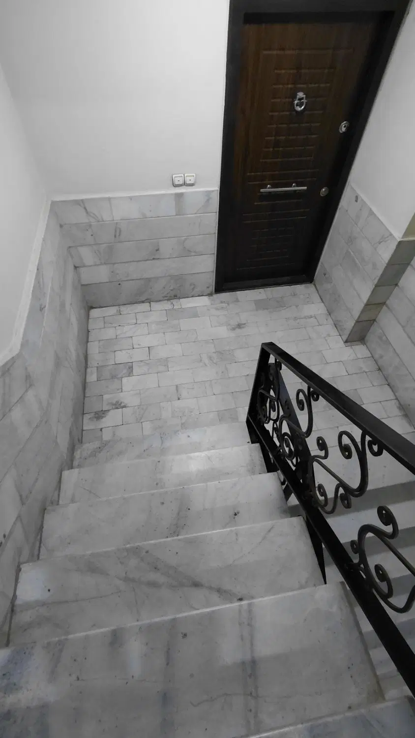 ۶۵ متر دو خواب میدان کتویی یاسمن یک  تخلیه