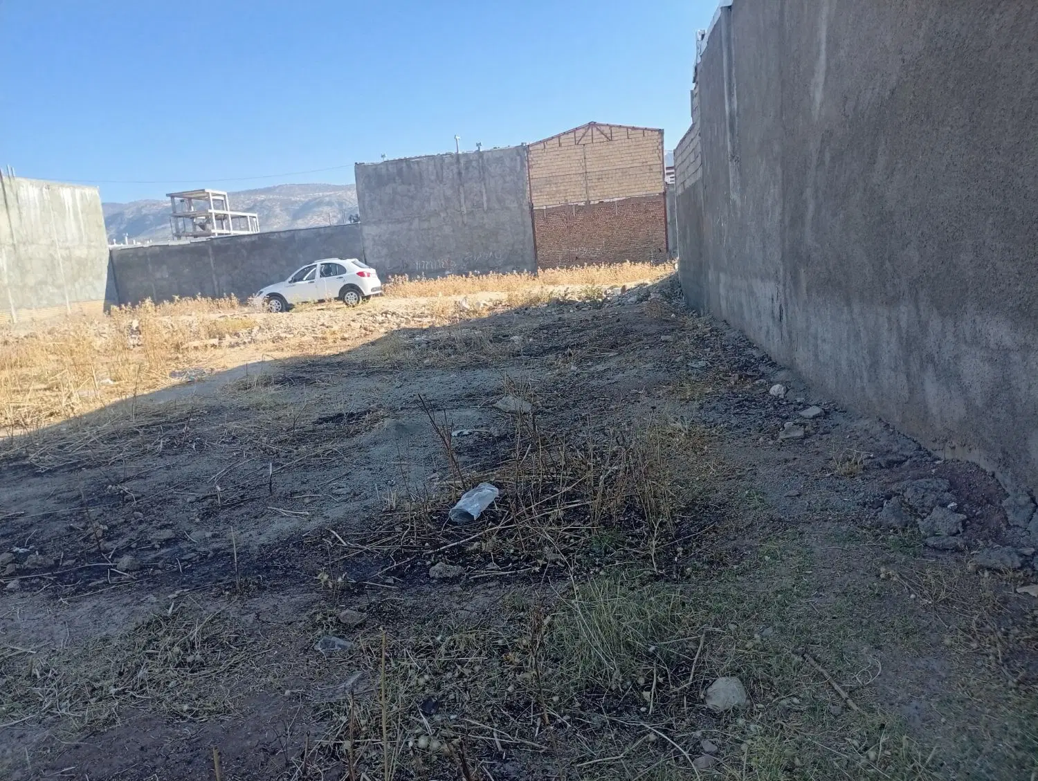 زمین مسکونی ۱۴۱مترجنوبی