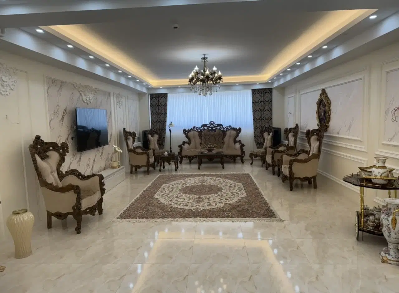 آپارتمان ۲۳۵ متری درخطیب