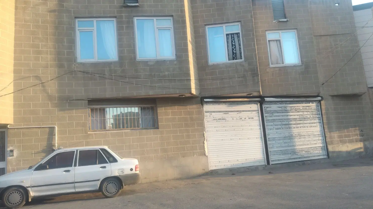خانه دربست اپارتمانی دو طبقه فرهنگیان