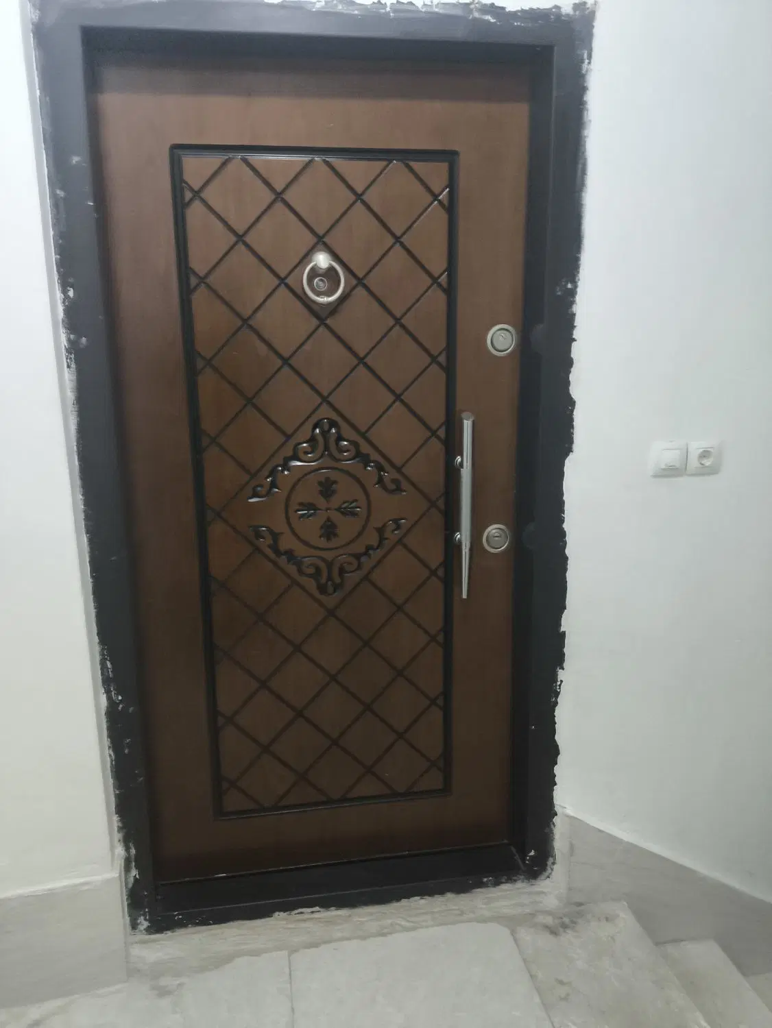 واحد طبقه دوم .میدان ژیان
