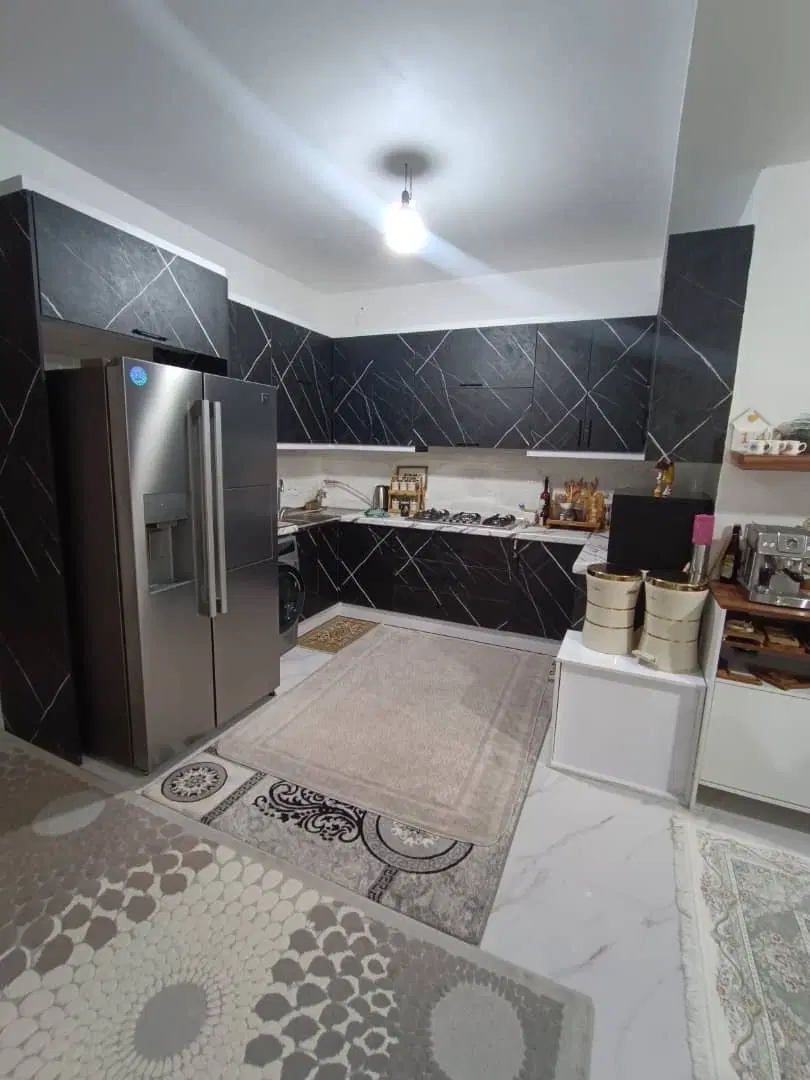واحد ۹۰ متری فول تجهیز روبه نما