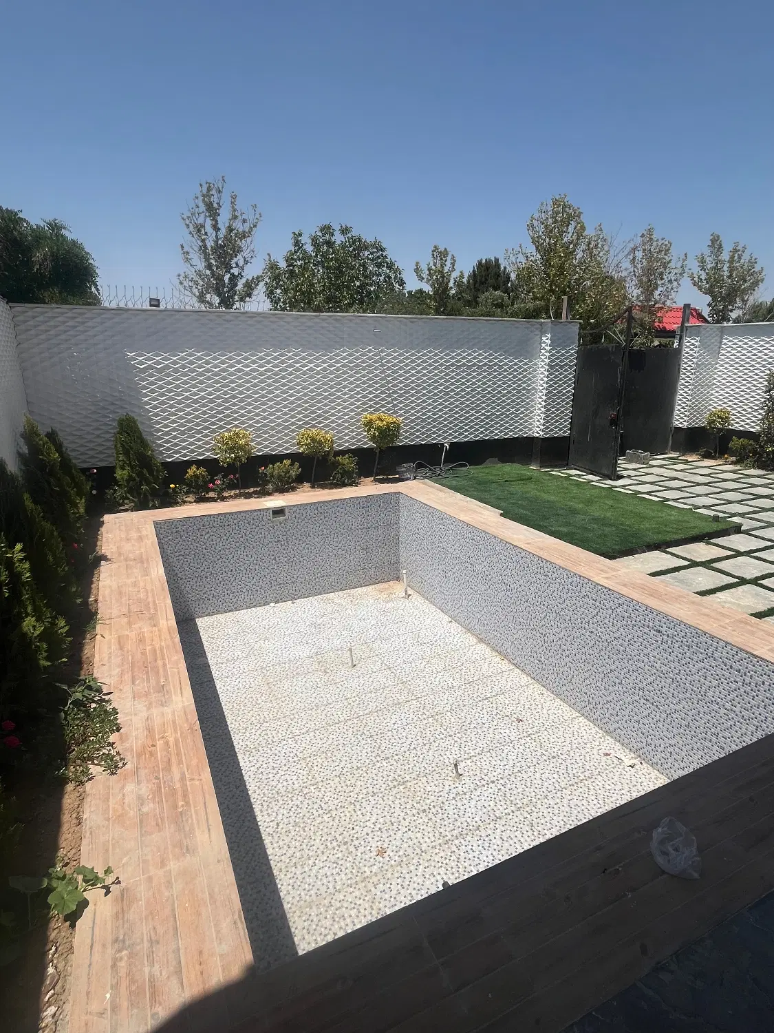 باغ ویلا ۲۰۴سهلیه زعفرانیه
