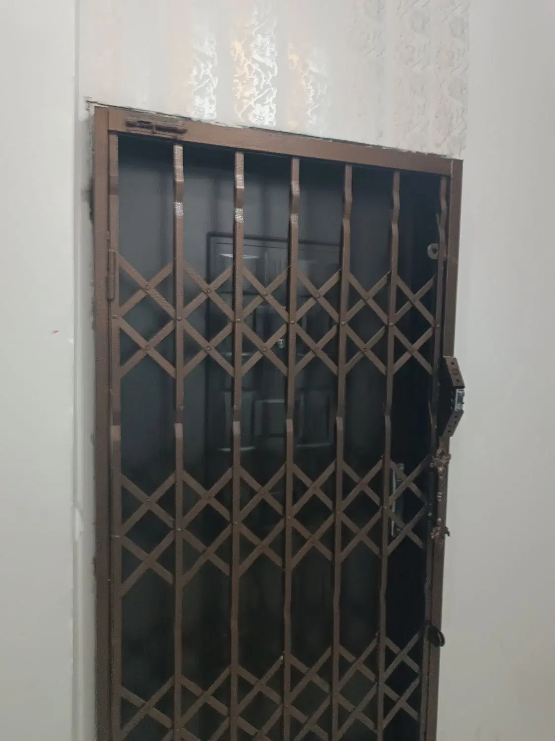 فاز چهار شمال پارکینگ با انباری