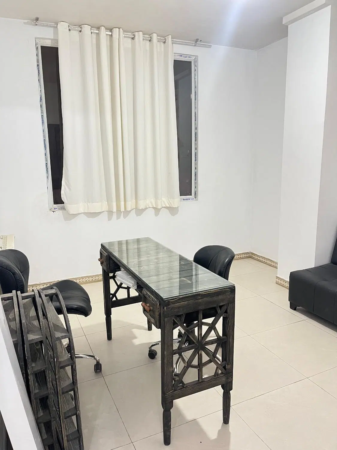 اجاره اتاق در مرکز پوست
