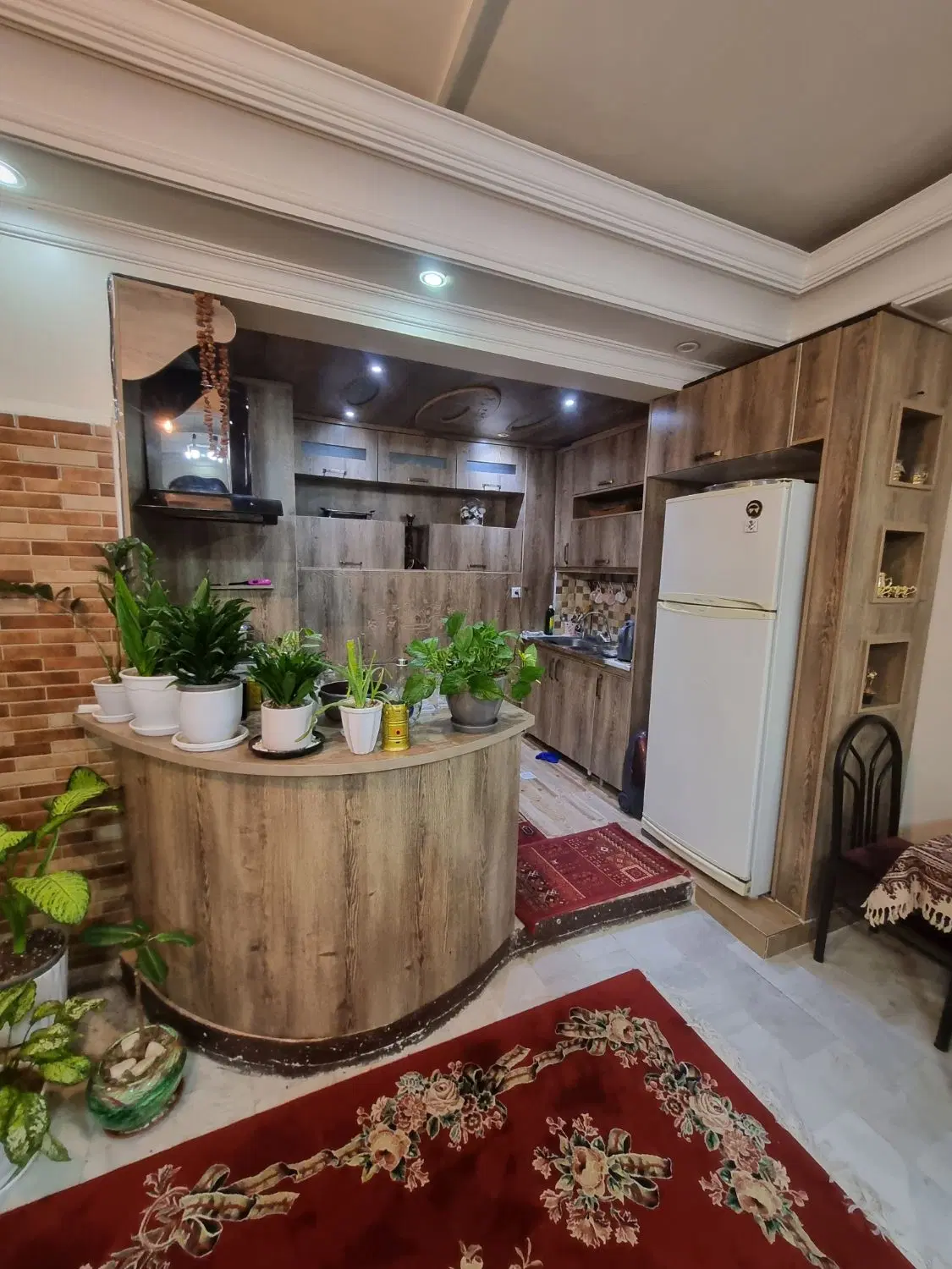 ۷۰ متر دوخوابه  خیابان اقاقیا